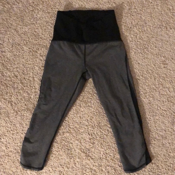 Lululemon Train Times Crop (17”) - Picture 3 of 7